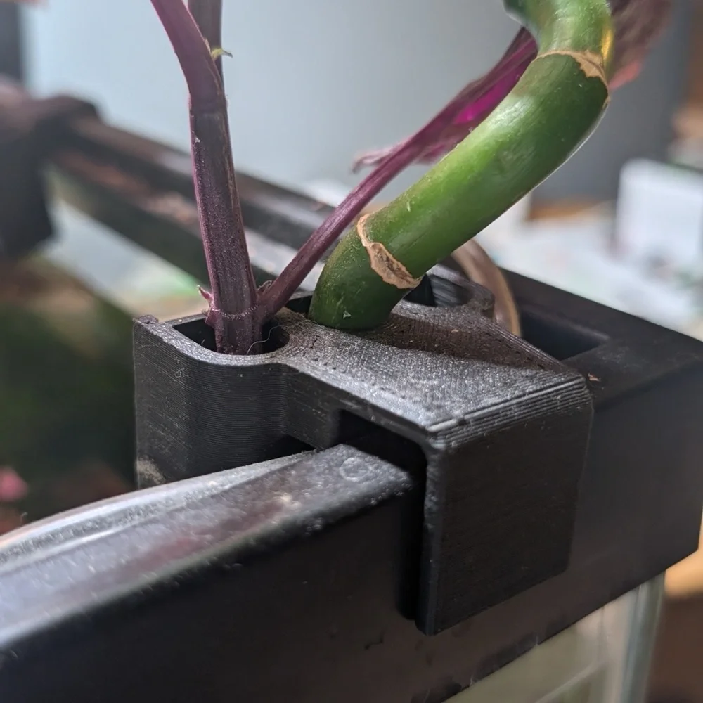 Aquarium Plant Holder (40/55 Gal Tank) - Black